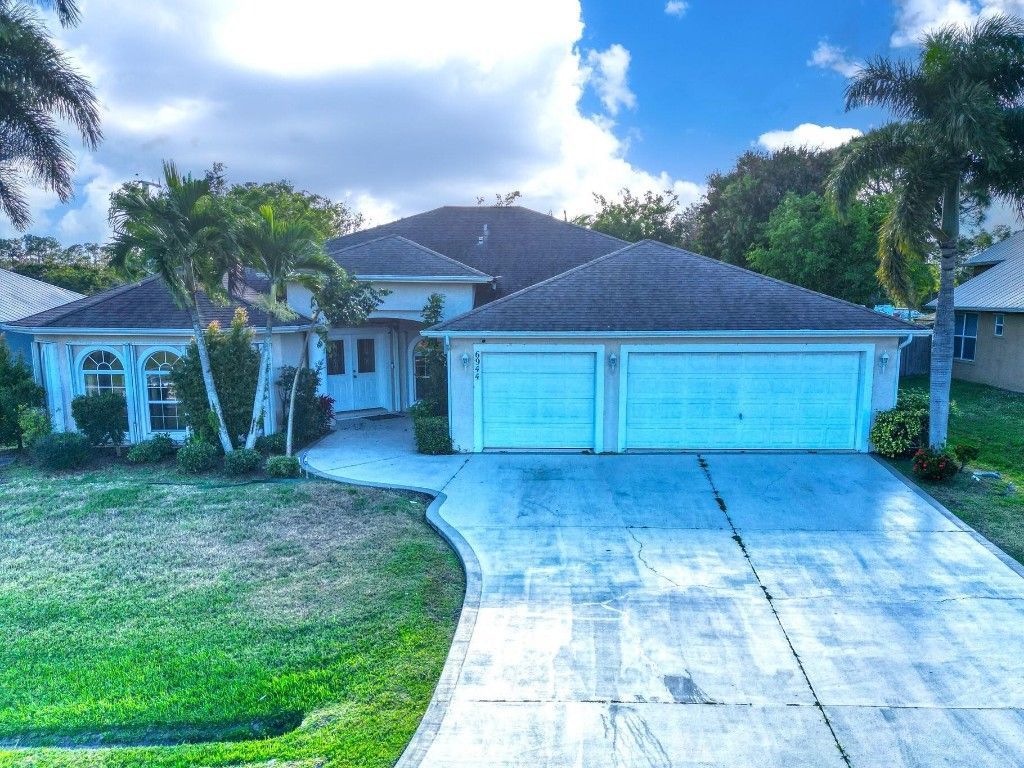 6944 NW Daffodil Ln, Port Saint Lucie, FL 34983 Photo