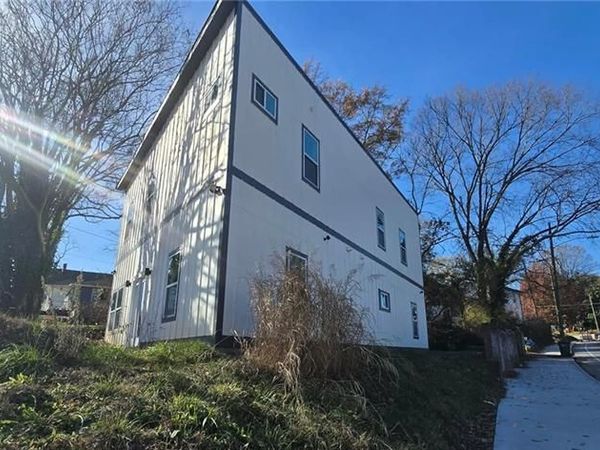 125 Laurel Avenue SW, Atlanta, GA 30314
