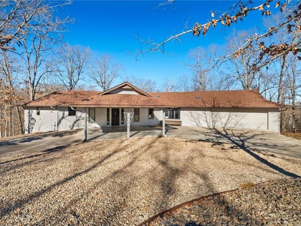 41 Selkirk Drive, Bella Vista, AR 72715