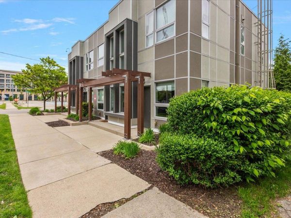 600 Douglas Street NW, Unit 620C, Grand Rapids, MI 49504