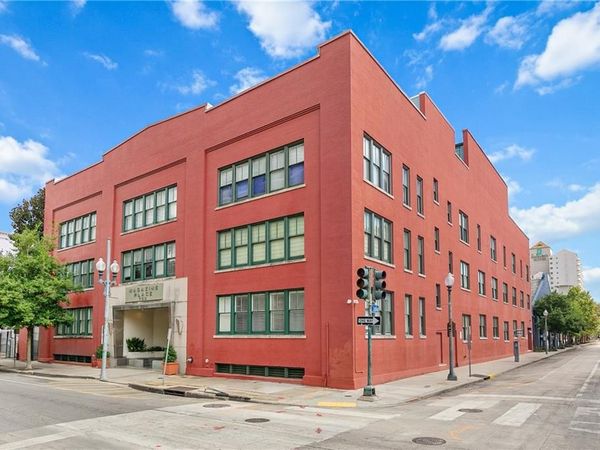 760 MAGAZINE Street, Unit 207, New Orleans, LA 70130