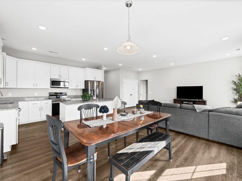 131 Cobble Stone Lane, Clarksville, OH 45113 Photo 7