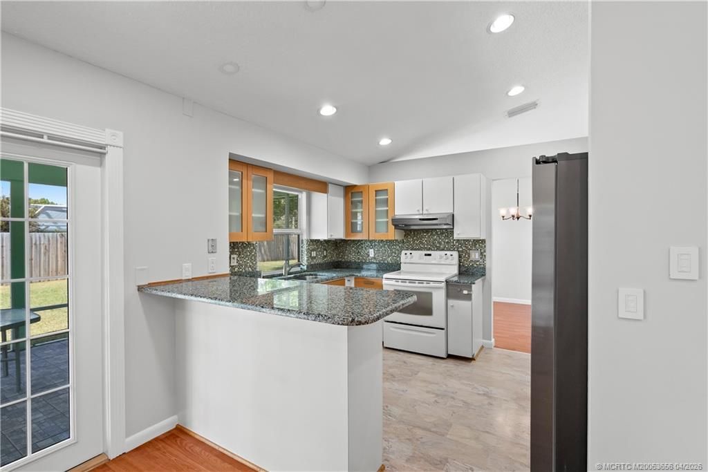 2905 SE Glasgow Drive, Stuart, FL 34997 Photo