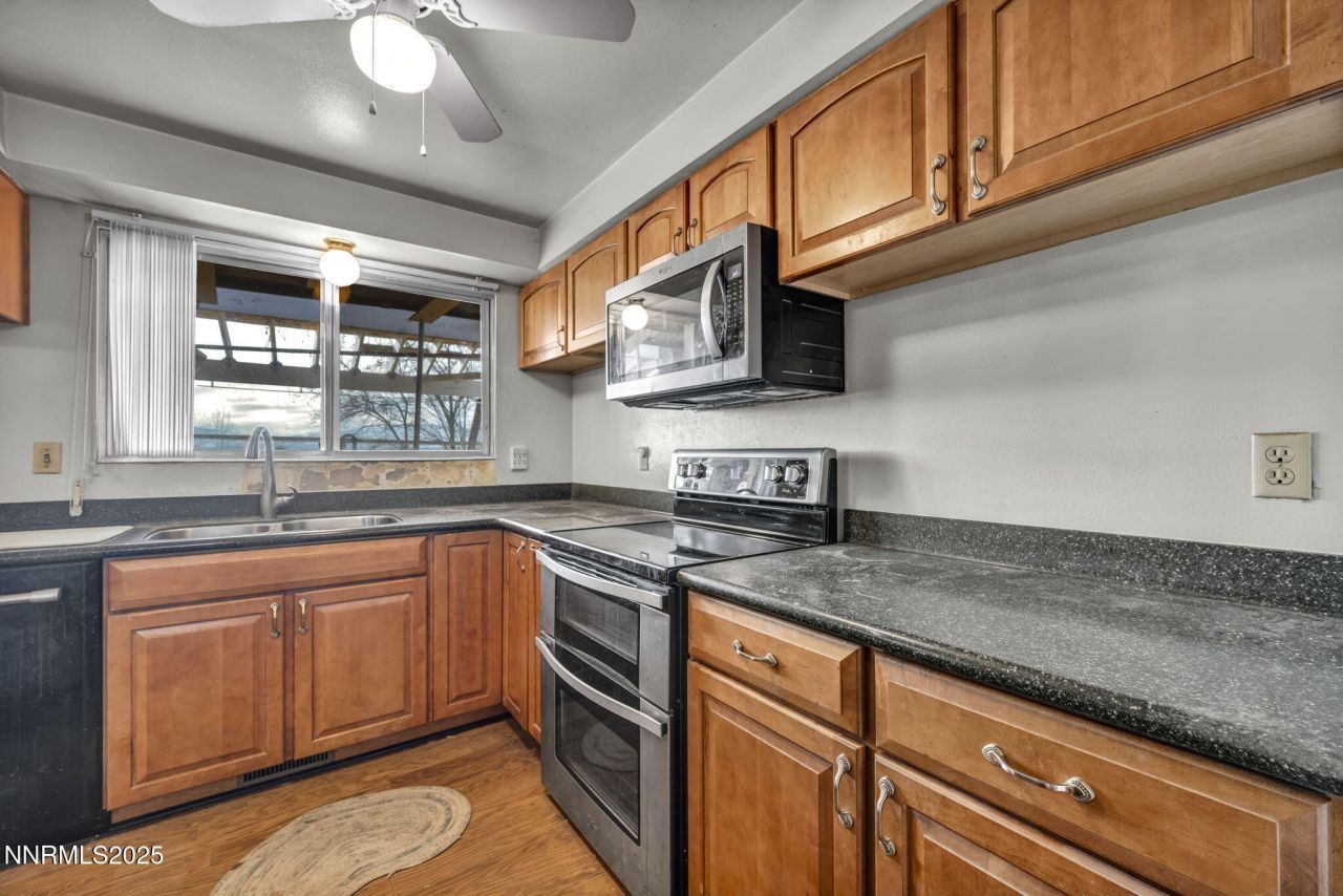 9421 Wigwam Way, Reno, NV 89506 Photo