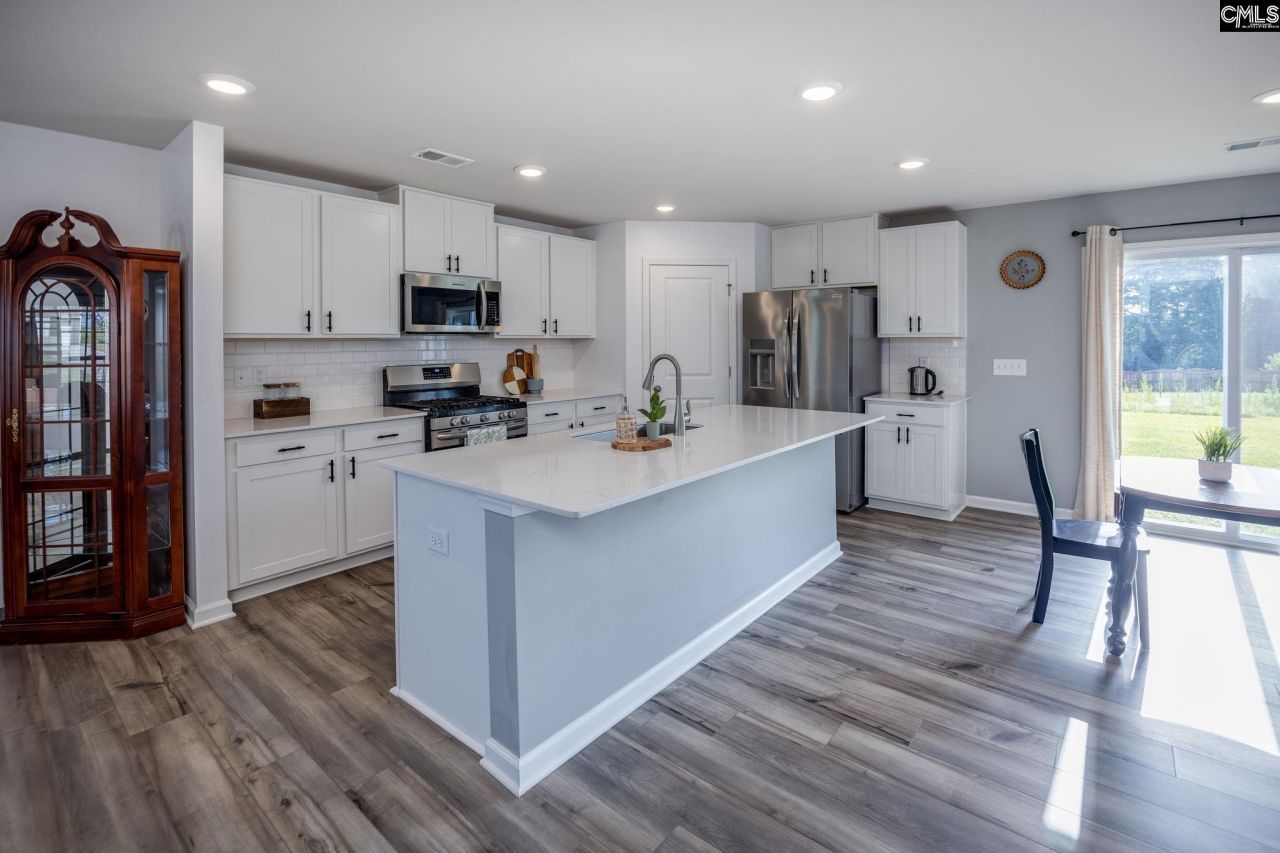 410 Windy Farm Road Photo 14