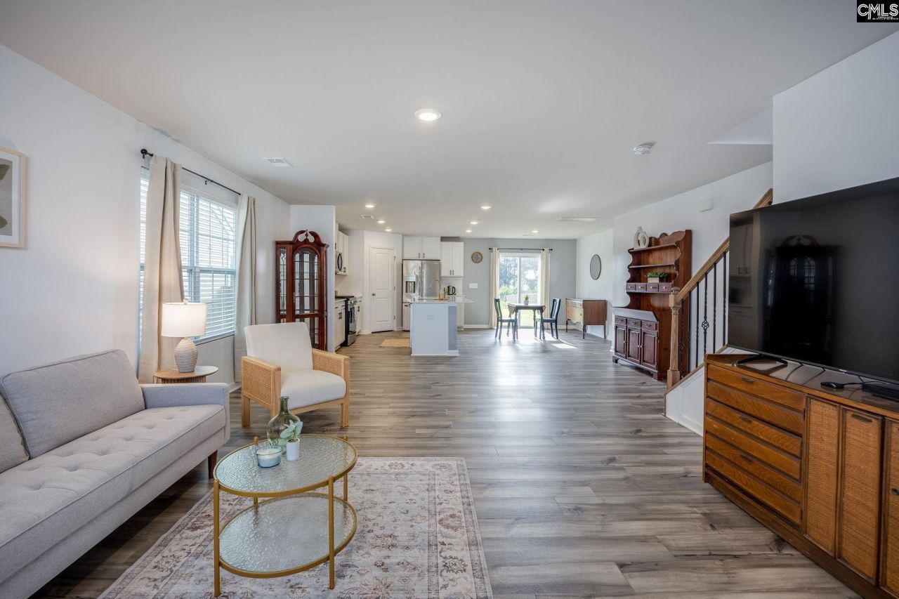 410 Windy Farm Road Photo 15