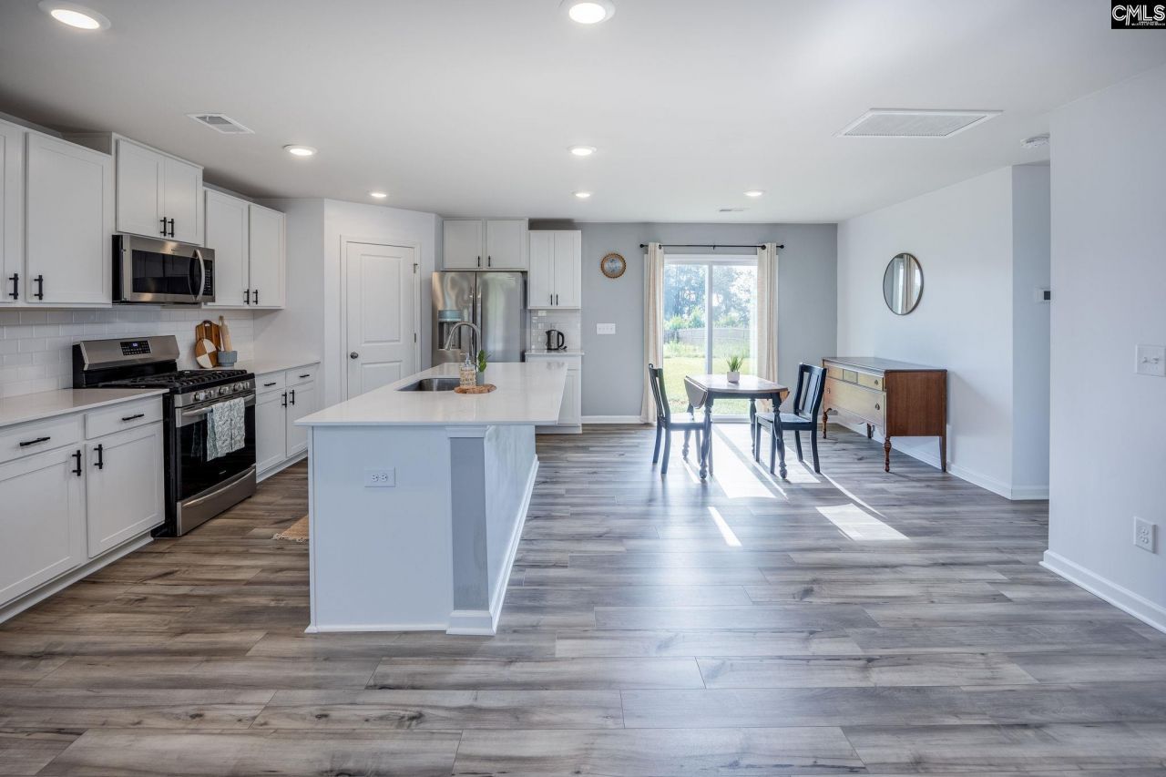 410 Windy Farm Road Photo 17