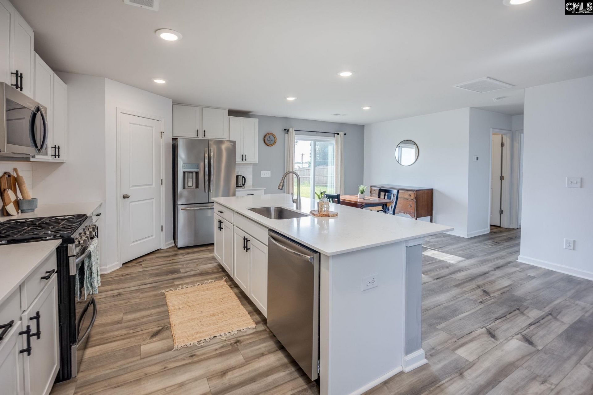 410 Windy Farm Road Photo 5