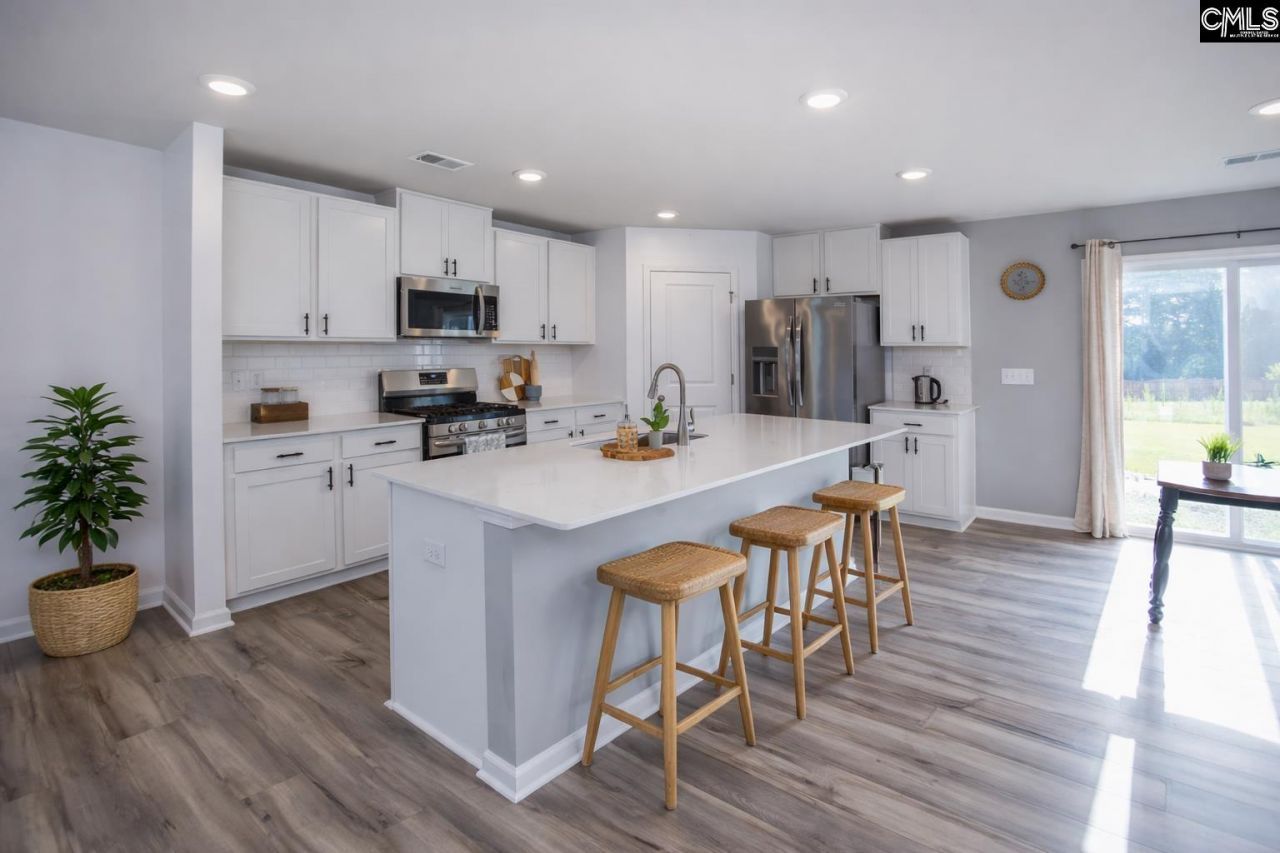 410 Windy Farm Road Photo 6