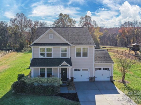 112 Scotch Moss Drive, Advance, NC 27006