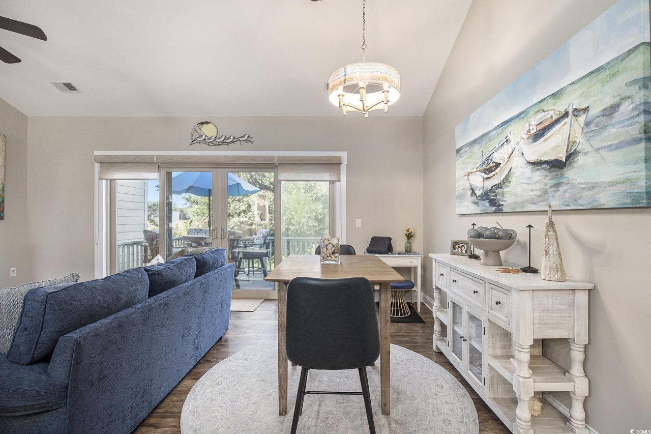 101 Villa Mar Dr. Photo 21