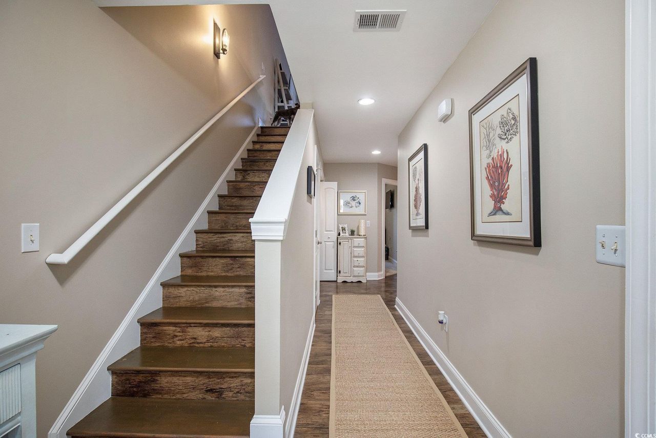 101 Villa Mar Dr. Photo 6