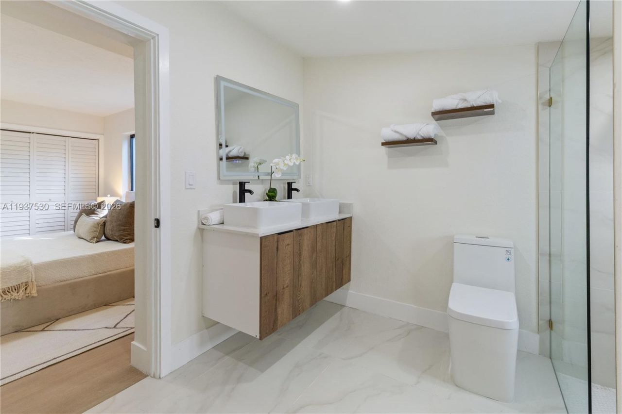 12620 SW 188th Ter, Miami, FL 33177 Photo