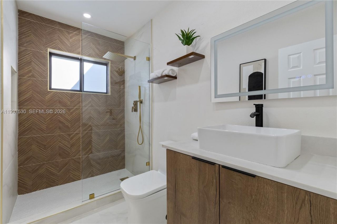 12620 SW 188th Ter, Miami, FL 33177 Photo