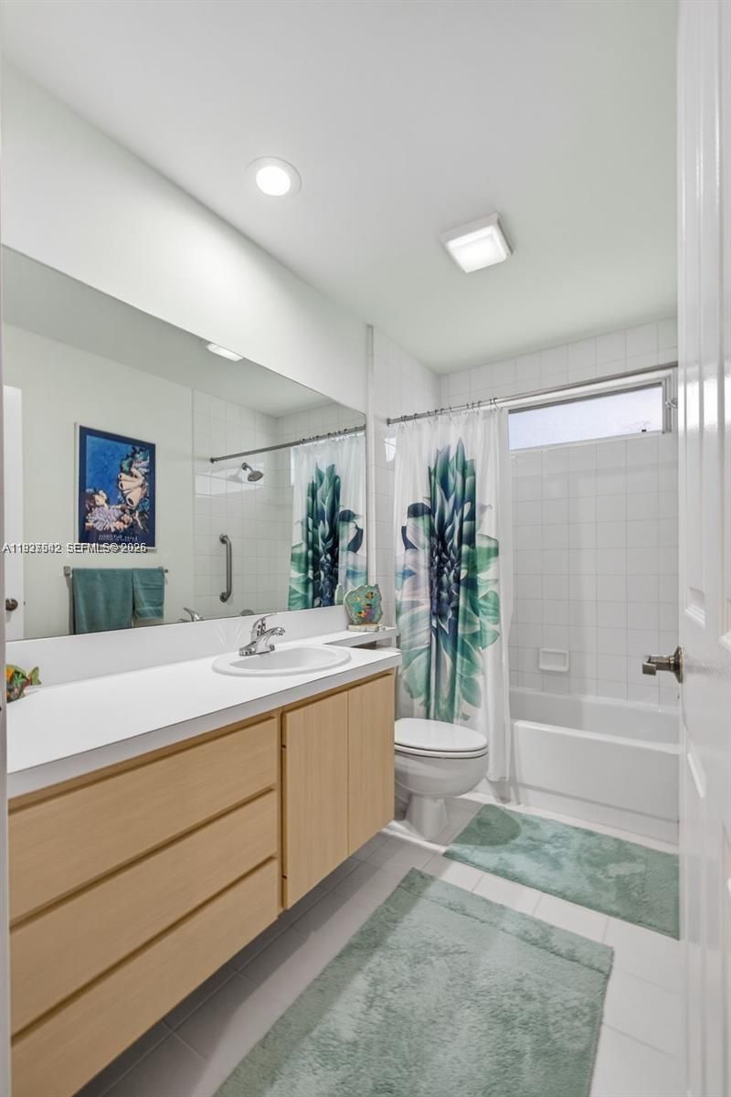 7102 Geminata Oak Ct , Unit 7102, Palm Beach Gardens, FL 33410 Photo