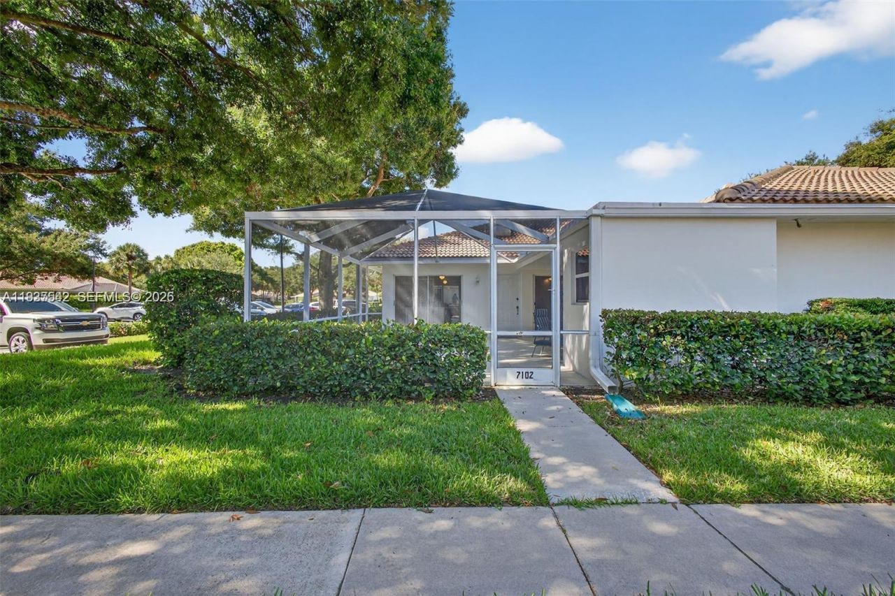 7102 Geminata Oak Ct , Unit 7102, Palm Beach Gardens, FL 33410 Photo