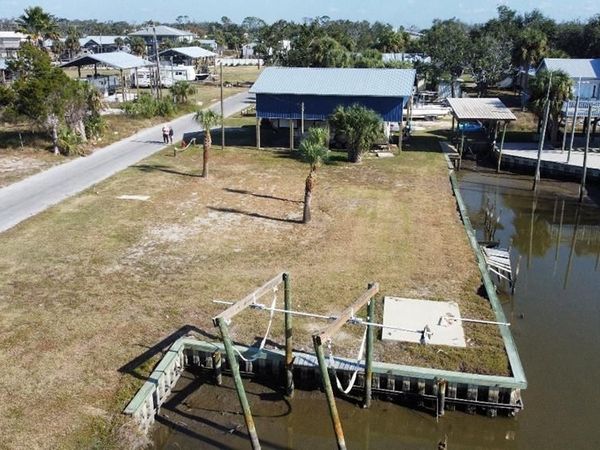 8th Ave, Horseshoe Beach, FL 32648