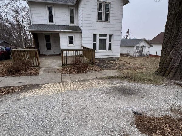 307 Edwards Street, Emerson, IA 51533