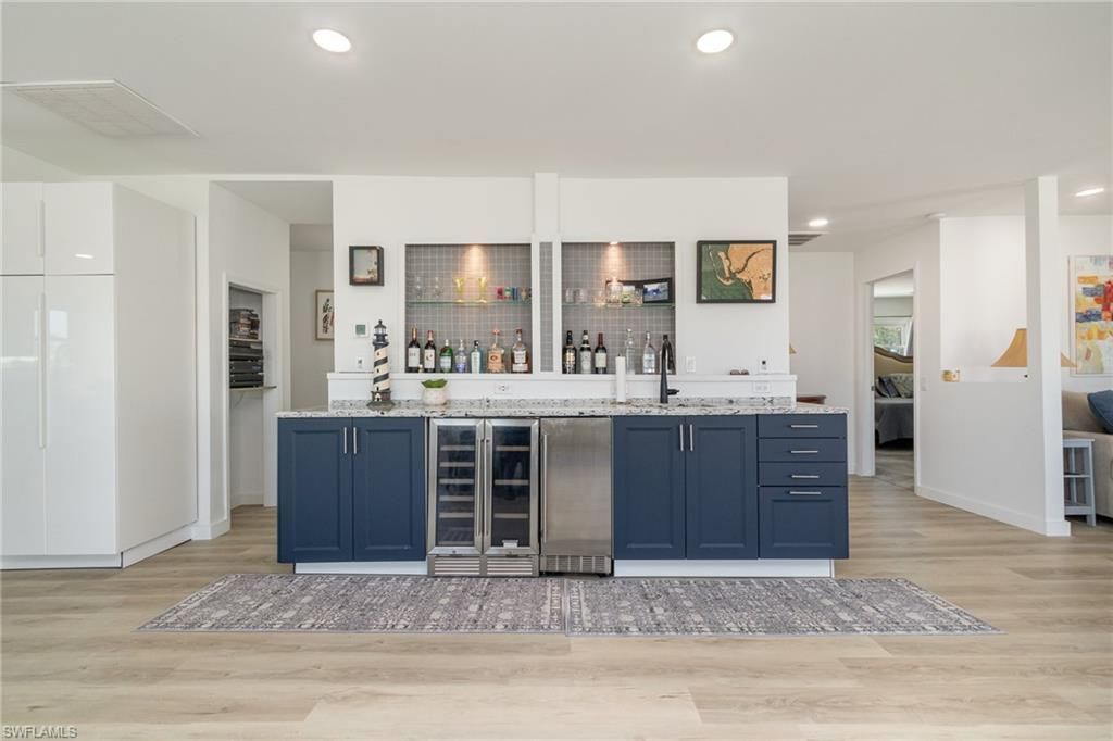 240 Driftwood Ln, Fort Myers Beach, FL 33931 Photo