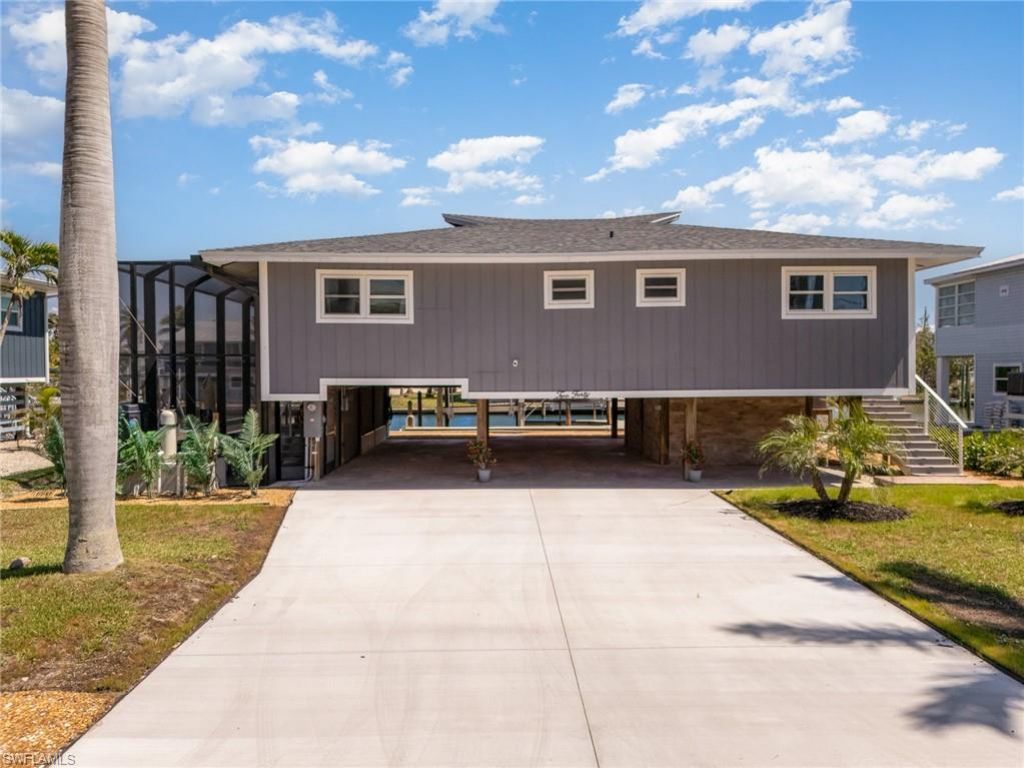 240 Driftwood Ln, Fort Myers Beach, FL 33931 Photo