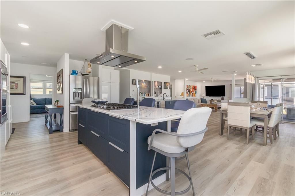 240 Driftwood Ln, Fort Myers Beach, FL 33931 Photo