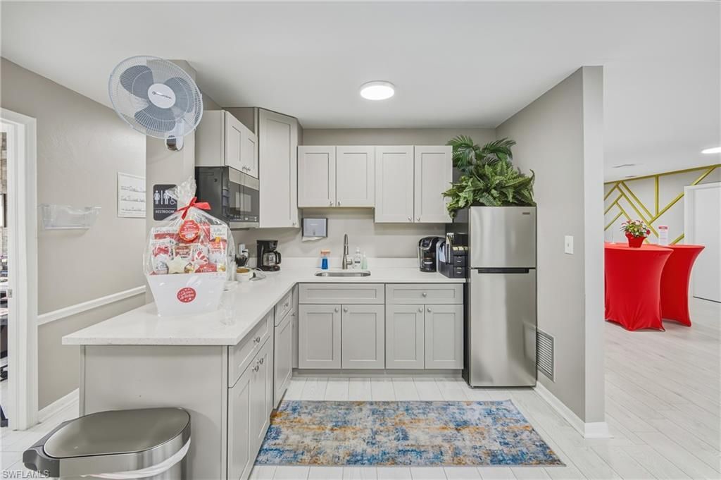 2080 Collier Ave , Fort Myers, FL 33901 Photo