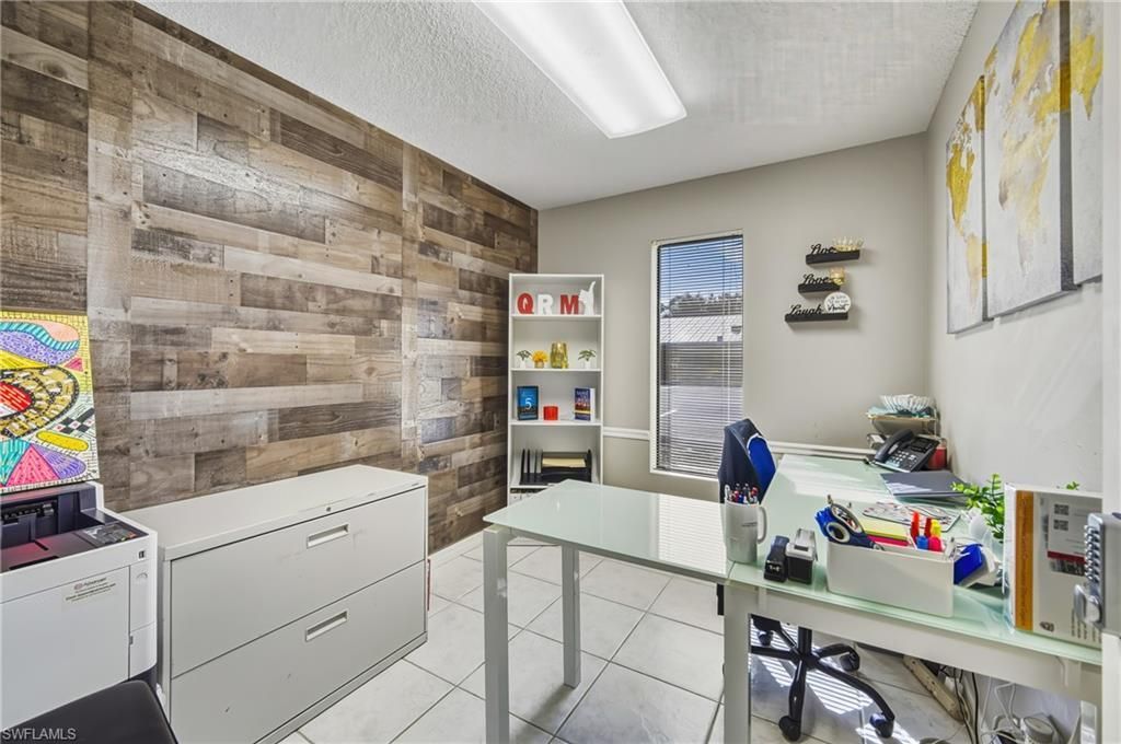 2080 Collier Ave , Fort Myers, FL 33901 Photo