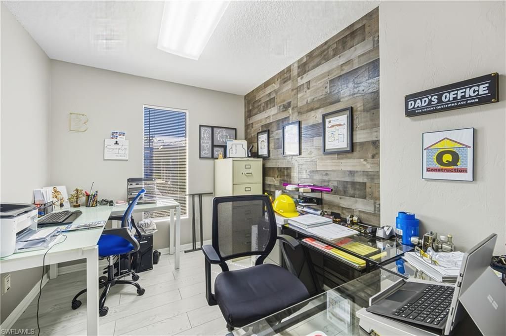 2080 Collier Ave , Fort Myers, FL 33901 Photo