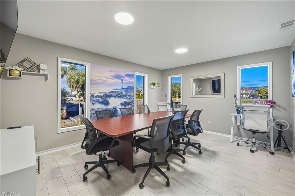 2080 Collier Ave , Fort Myers, FL 33901 Photo