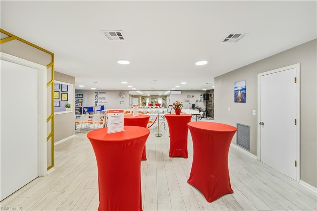 2080 Collier Ave , Fort Myers, FL 33901 Photo