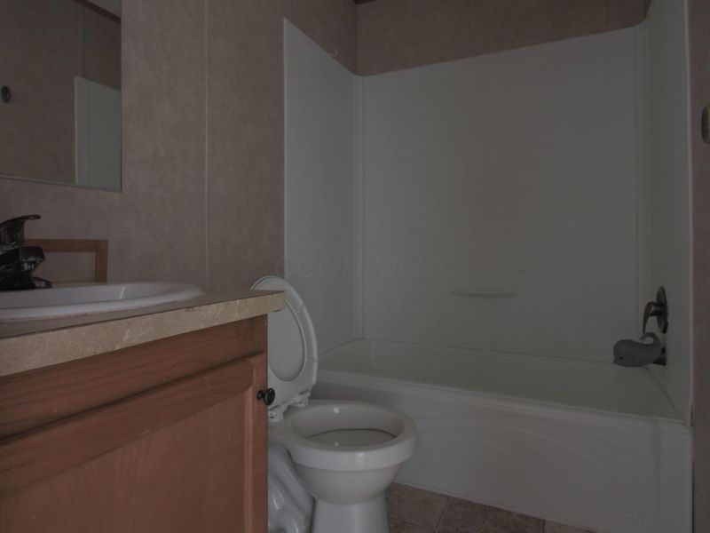129 Sarah Lane, Reynoldsburg, OH 43068 Photo 18