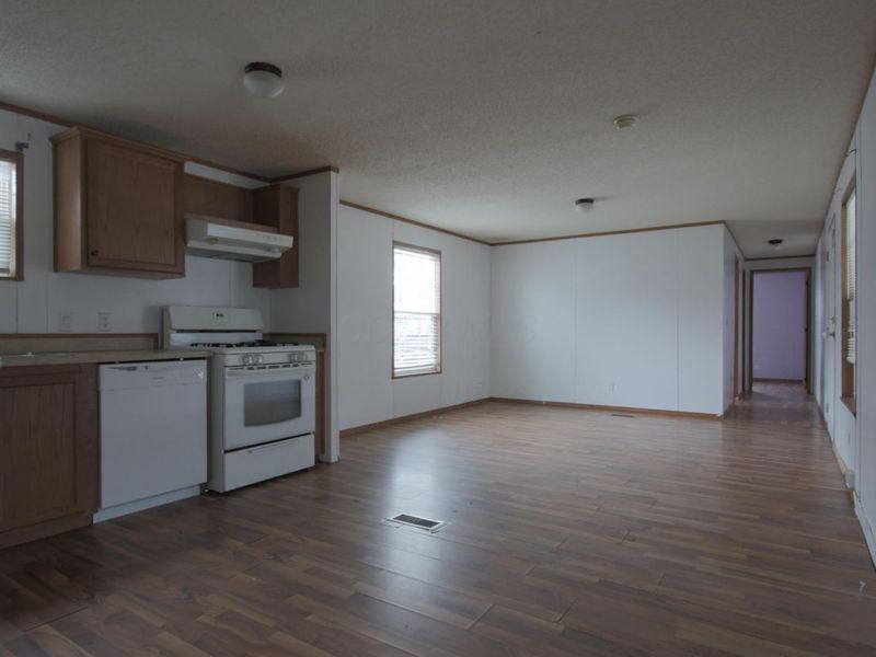 129 Sarah Lane, Reynoldsburg, OH 43068 Photo 5
