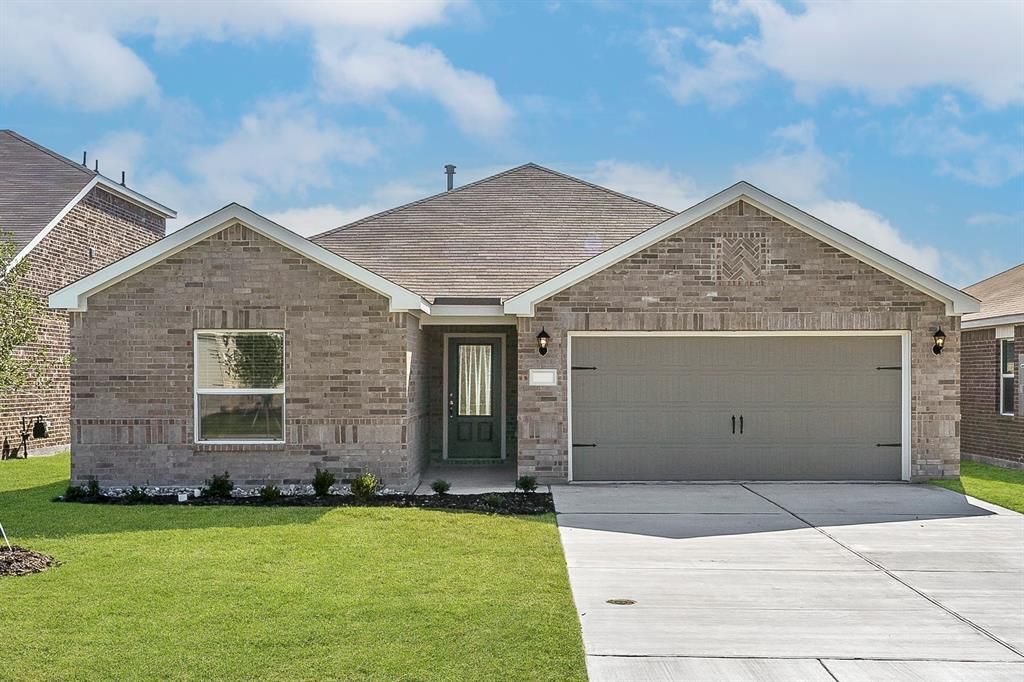 13404 Gitty Up Circle, Cresson, TX 76035 Main Photo