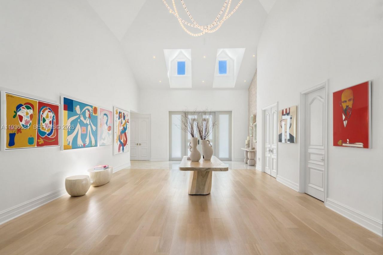 761 Buttonwood Ln, Miami, FL 33137 Photo