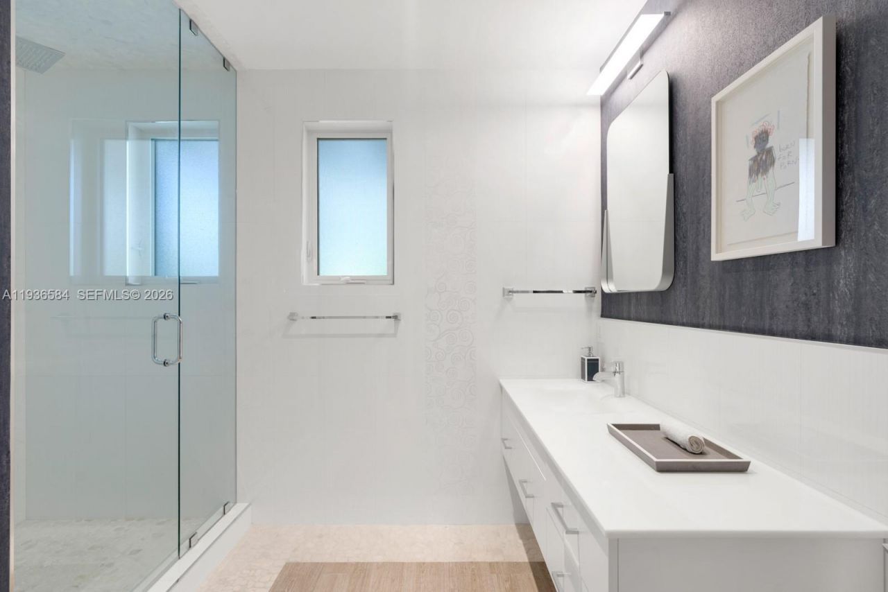 761 Buttonwood Ln, Miami, FL 33137 Photo