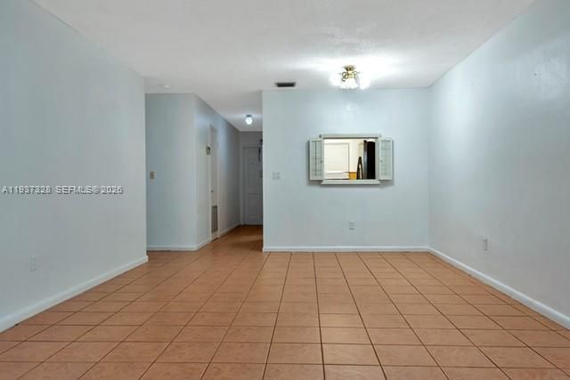 3033 NW 43rd Ave, Unit 109, Lauderdale Lakes, FL 33313 Photo