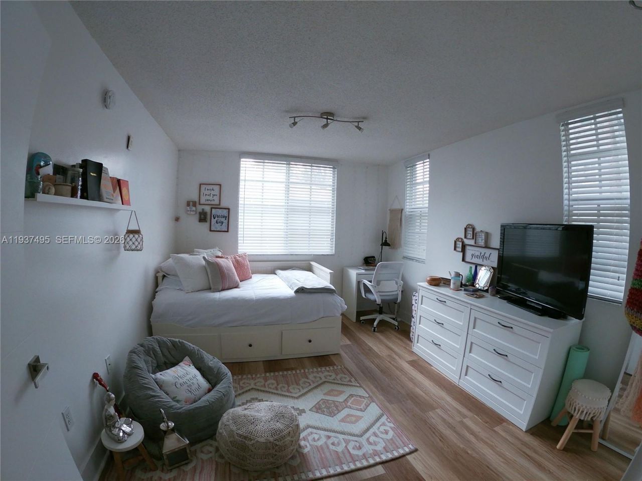 620 SW 111th Ave, Unit 101, Pembroke Pines, FL 33025 Photo