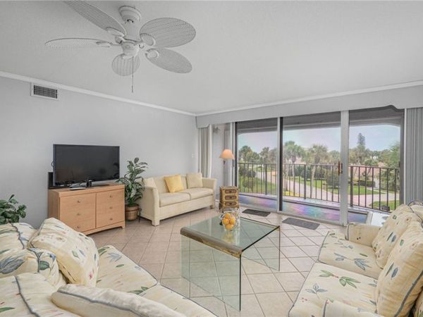 5300 Highway A1A, Unit 303, Indian River Shores, FL 32963