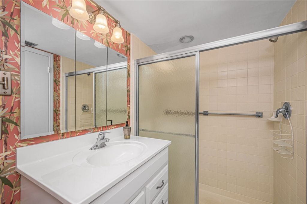 5300 Highway A1a, Unit 303, Indian River Shores, FL 32963 Photo