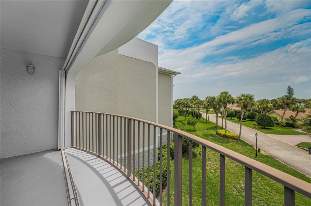 5300 Highway A1a, Unit 303, Indian River Shores, FL 32963 Photo