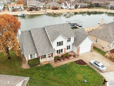 7912 Kona Circle, Papillion, NE 68046