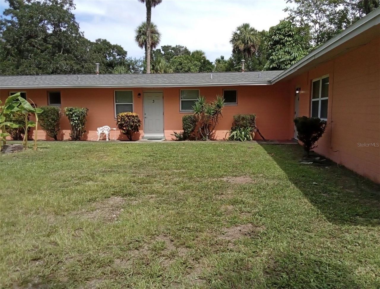 555 Oak Street, Daytona Beach, FL 32114 Photo