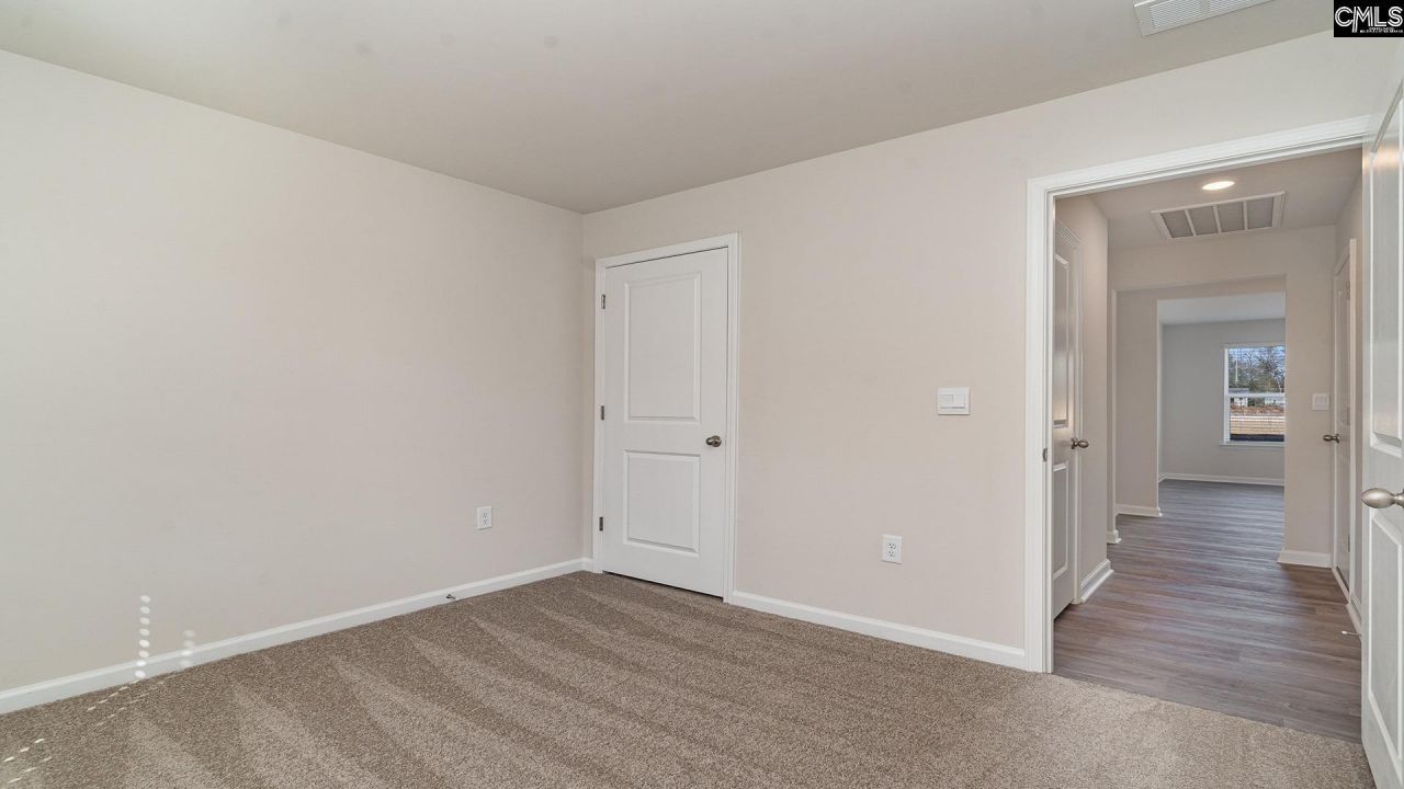 1039 Rampart Court Photo 18