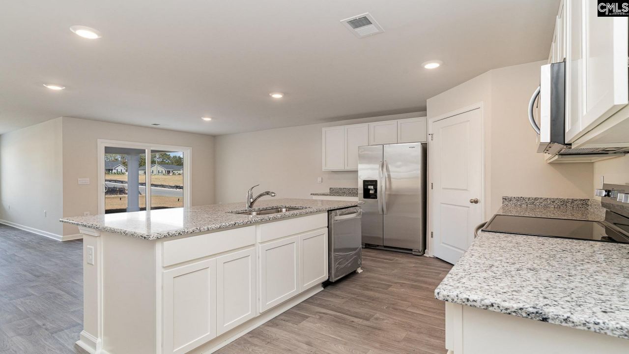 1039 Rampart Court Photo 7