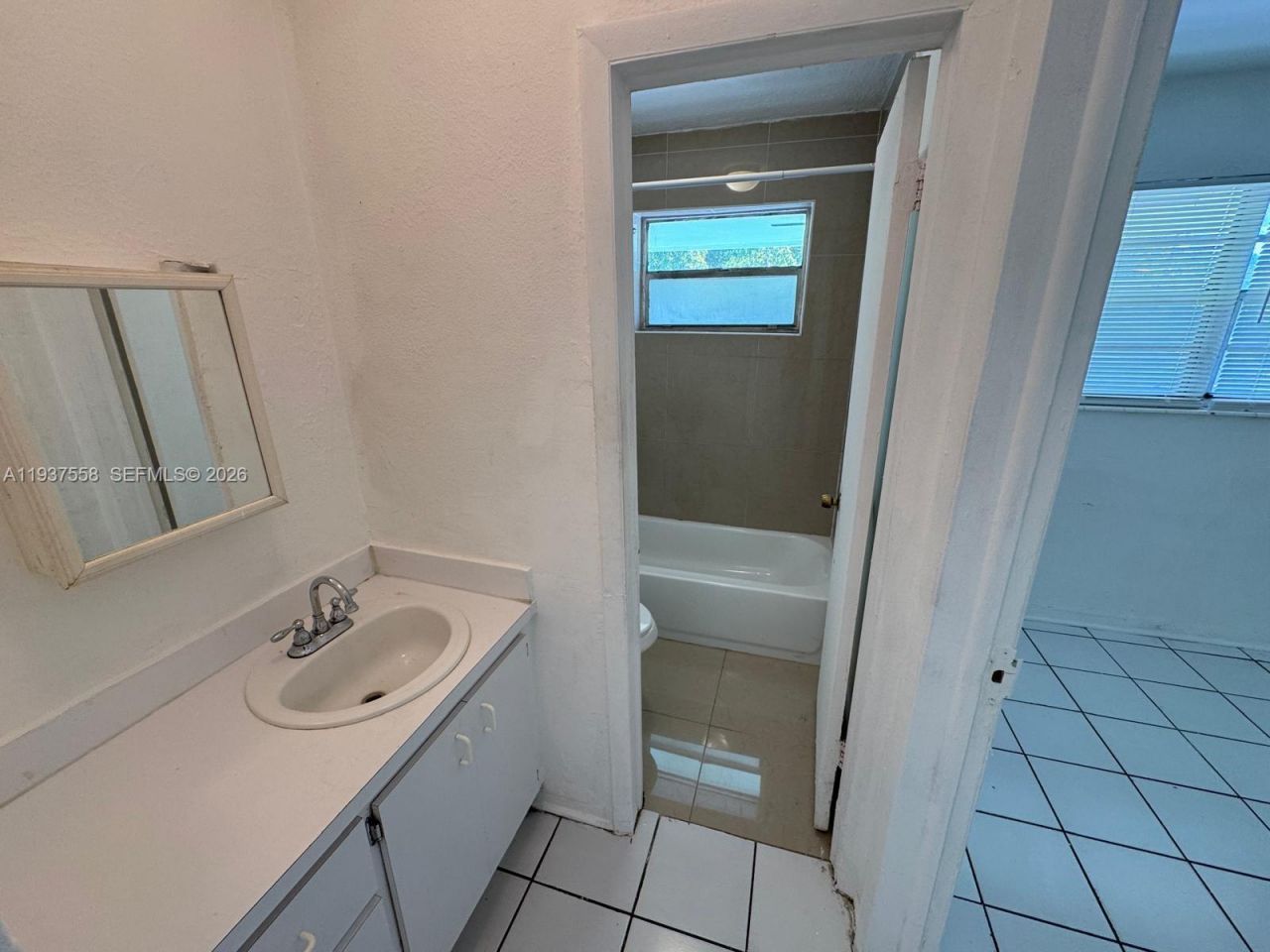 201 NW 77th St, Unit 3, Miami, FL 33150 Photo