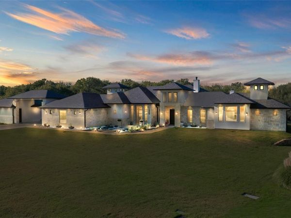 1889 Creekview Court, Argyle, TX 76226