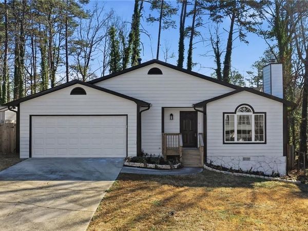 6381 Phillips Creek Drive, Lithonia, GA 30058