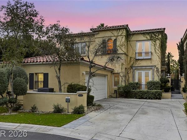 9053 Opus Drive, Las Vegas, NV 89117