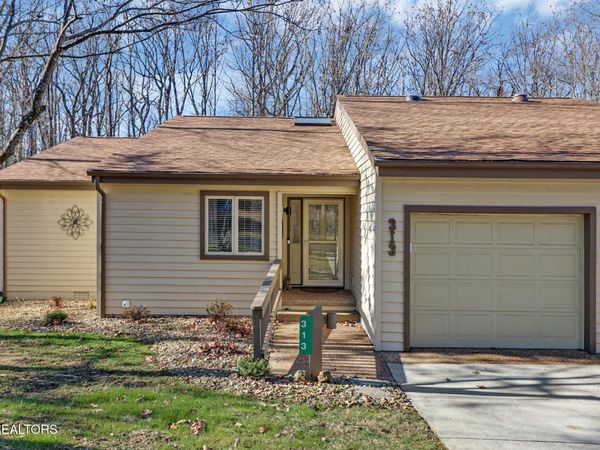 313 Lake Catherine Circle, Crossville, TN 38558