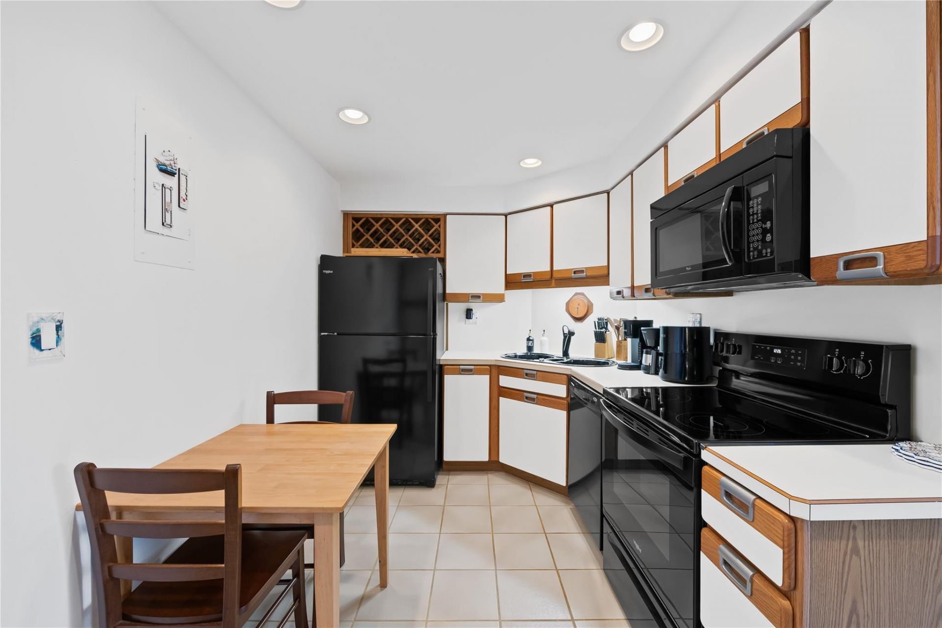 3300 NE 36th Street, Unit 1711, Fort Lauderdale, FL 33308 Photo